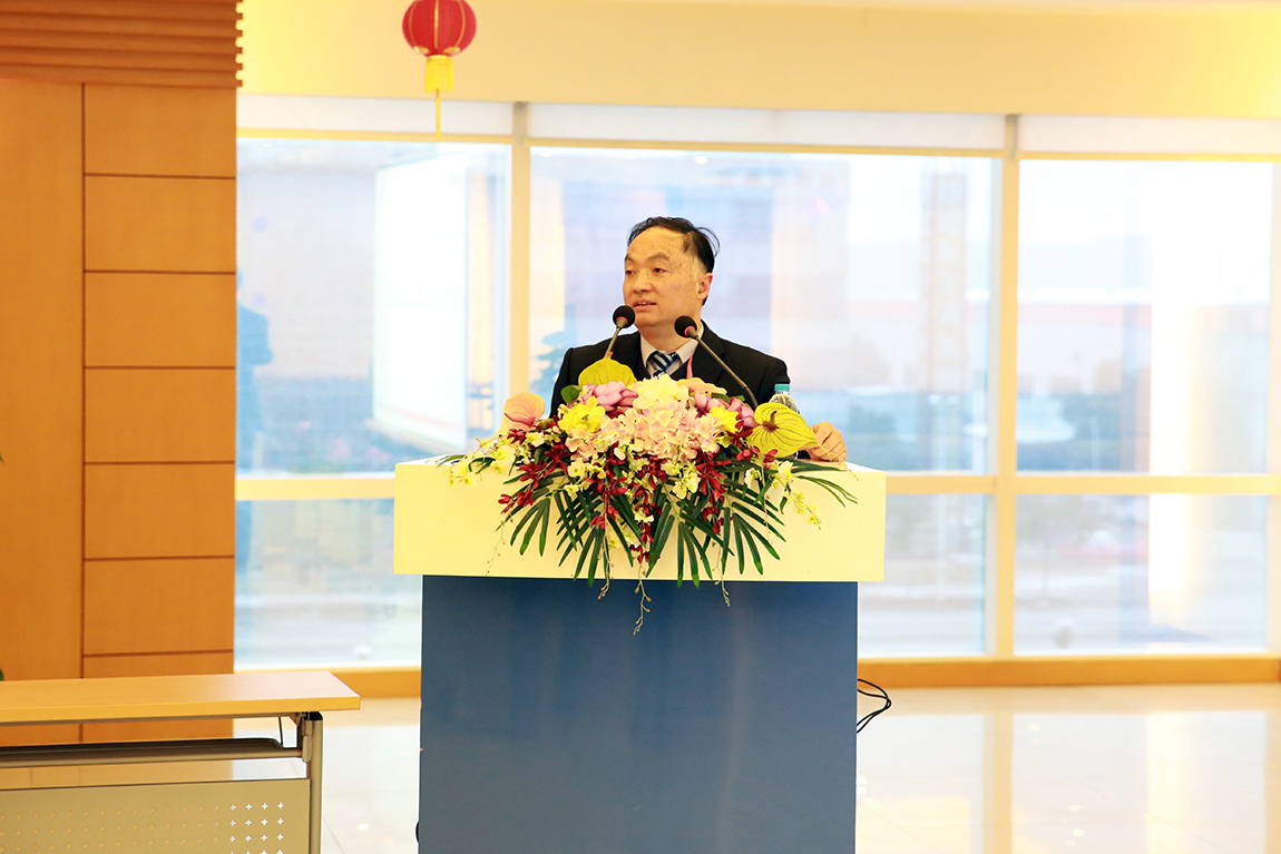 上海镀膜技术事业部总经理   施玉安