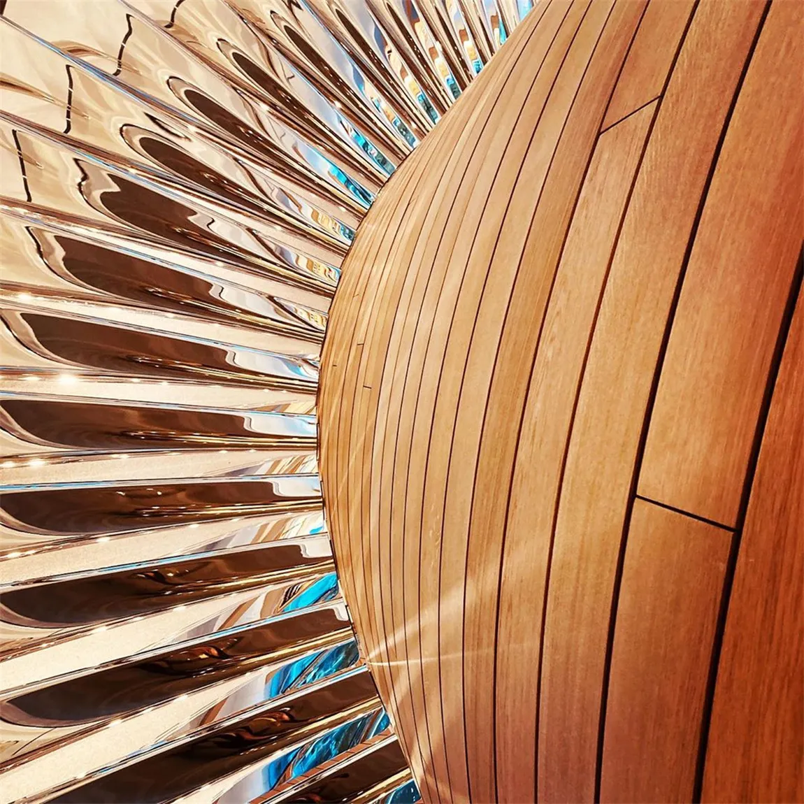 Photo by Aj Jirawat Nirutnapaphan on July 29, 2020. 图片中可能有：室内.webp